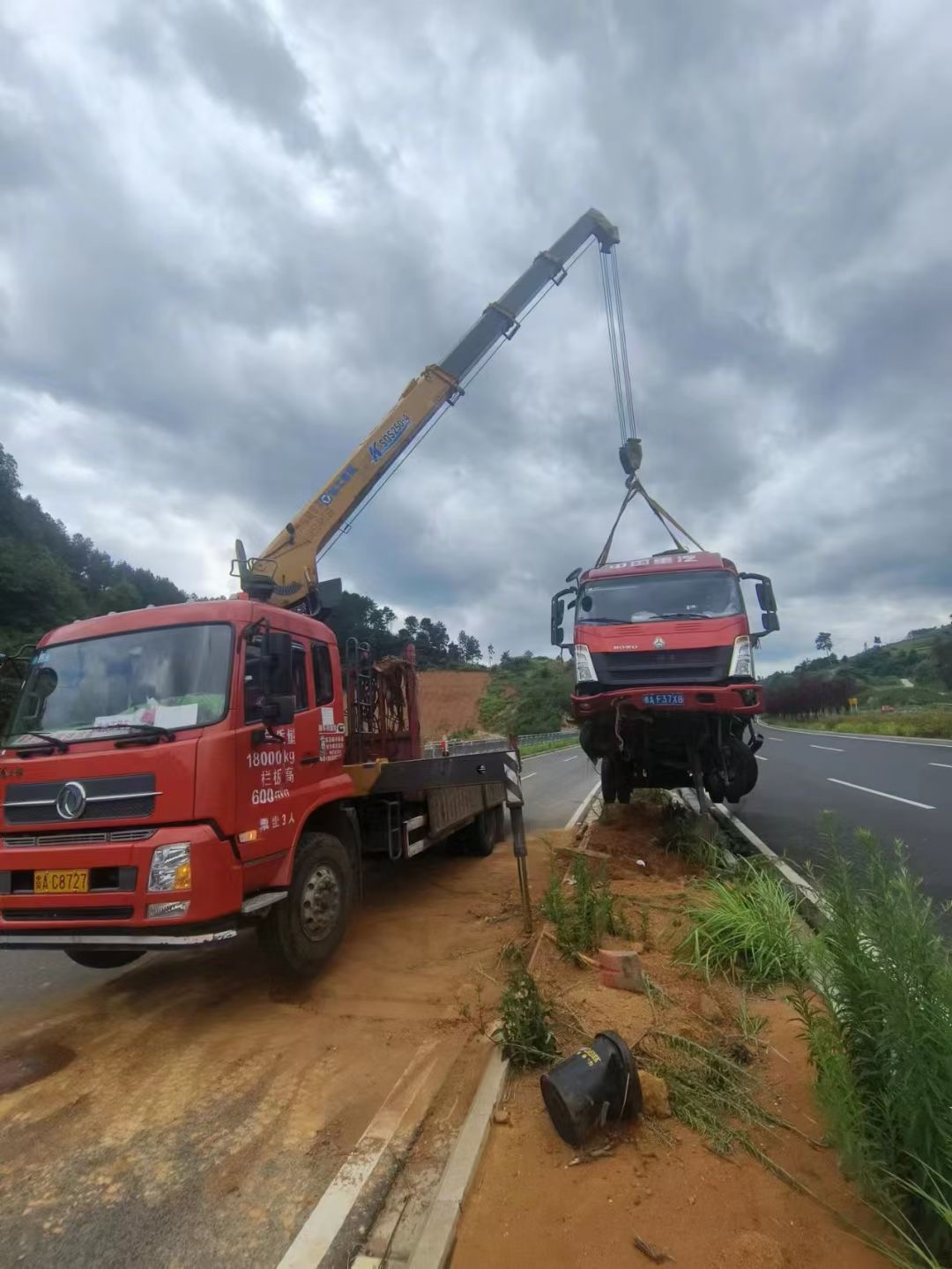 麻山区吊车出租公司在日常生活中对吊车要怎样检查